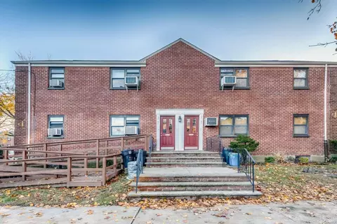 157-60 17 Road Rd #UPPER, Whitestone, NY 11357