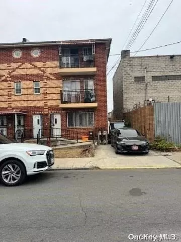 731 E 95th St, Brooklyn, NY 11236