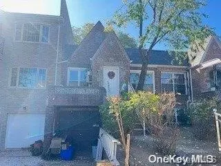 150-40 60th Ave, New York, NY 11355