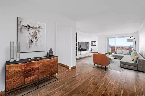 110-11 Queens Blvd #22H, New York, NY 11375