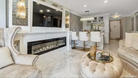 17-85 215 Th St #2 L, New York, NY 11360