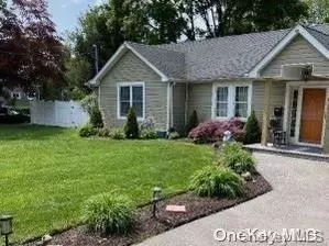 1036 Wilson Blvd, Central Islip, NY 11722