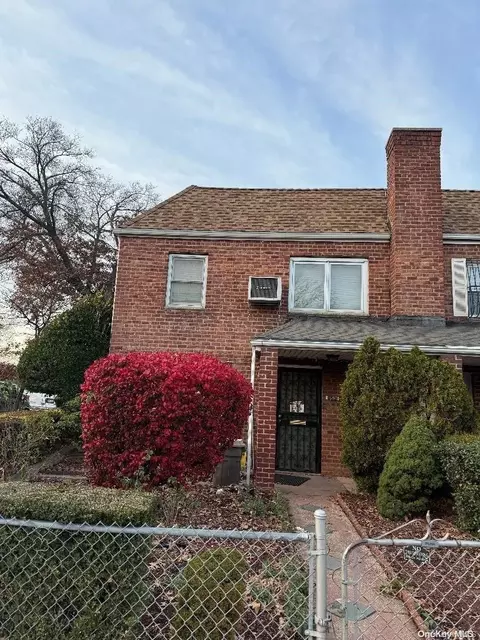 85-01 67th Rd, New York, NY 11374