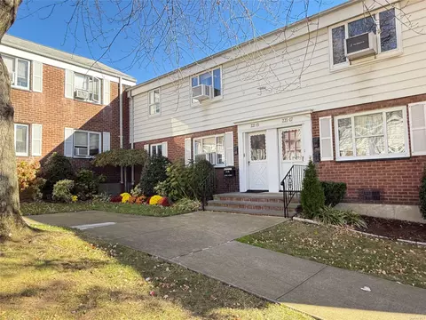 221-17 Braddock Ave #2, New York, NY 11427