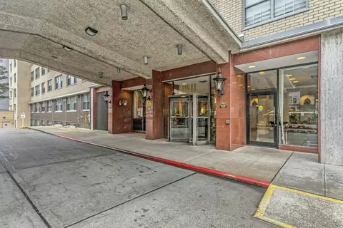 175-20 Wexford Ter #4S, New York, NY 11432
