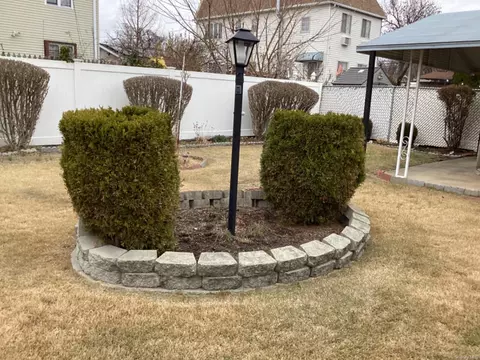 153-23 110th Rd, Jamaica, NY 11433