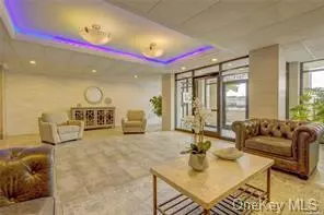 740 E Broadway #1C, Long Beach, NY 11561