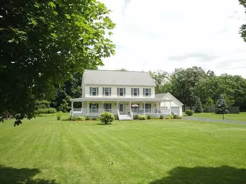 5 Willard Rd, Red Hook, NY 12571 photo 1