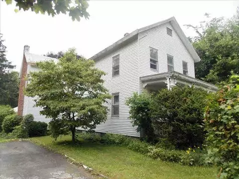 44 Fraleigh St, Red Hook, NY 12571 photo 1