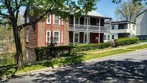 30 Spruce St, Poughkeepsie, NY 12601 photo 1