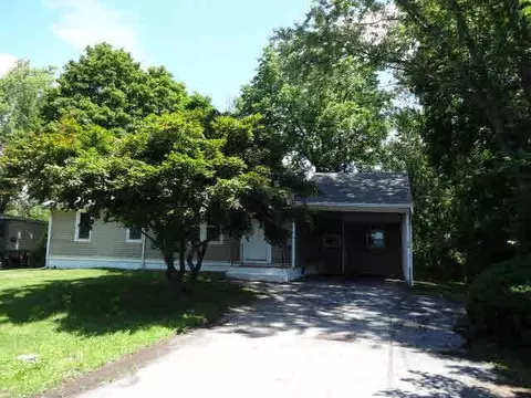 9 Heath Rd, Fishkill, NY 12524 photo 1