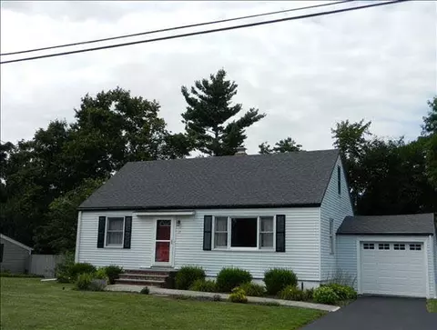 39 Virginia Ave, Fishkill, NY 12524 photo 1