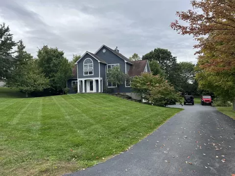 207 Windsor Rd, Fishkill, NY 12524 photo 1
