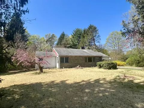 6273 Route 9, Rhinebeck, NY 12572