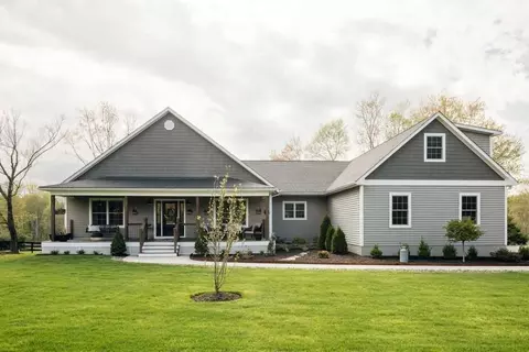 39 Sodom Rd, Hyde Park, NY 12538