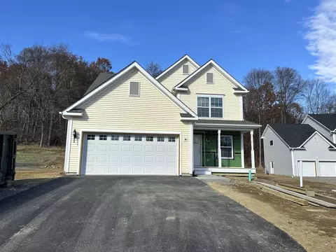 239 Ridgeline Dr, La Grange, NY 12603