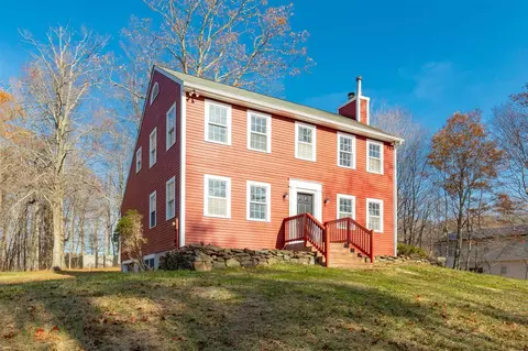 56 Dugway Dr, Dover, NY 12564