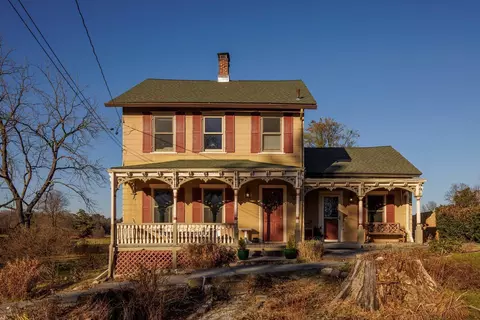 19 Elm, Staatsburg, NY 12580