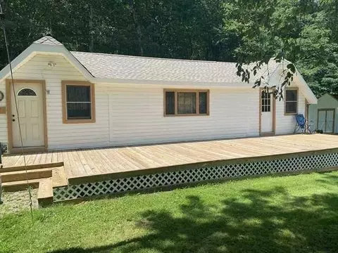 407 Tompkins Rd, Ancram, NY 12502