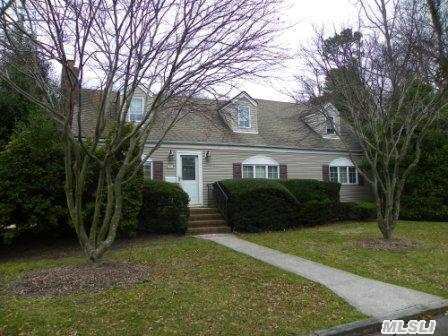 71 Fuller Ave, Islip, NY 11751 photo 1