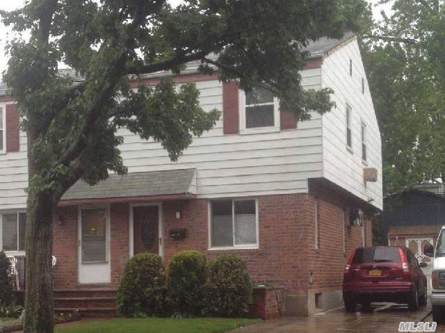 154-14 58th Rd, Flushing, NY 11355 photo 1