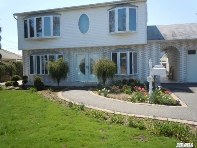 78 Sugar Maple Rd, Levittown, NY 11756 photo 1