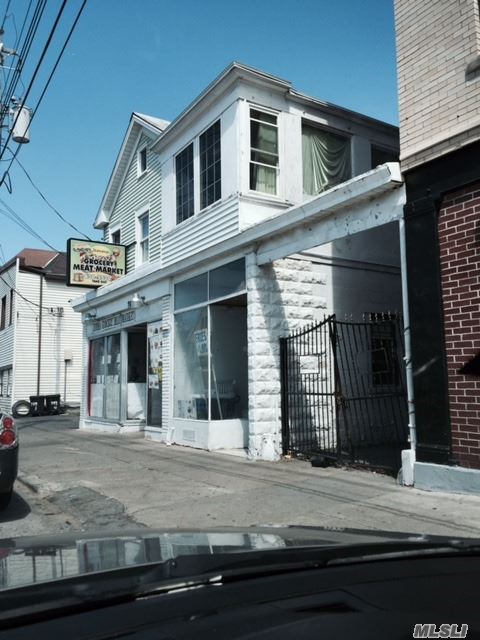789 Albany St, Schenectady, NY 12307 photo 1