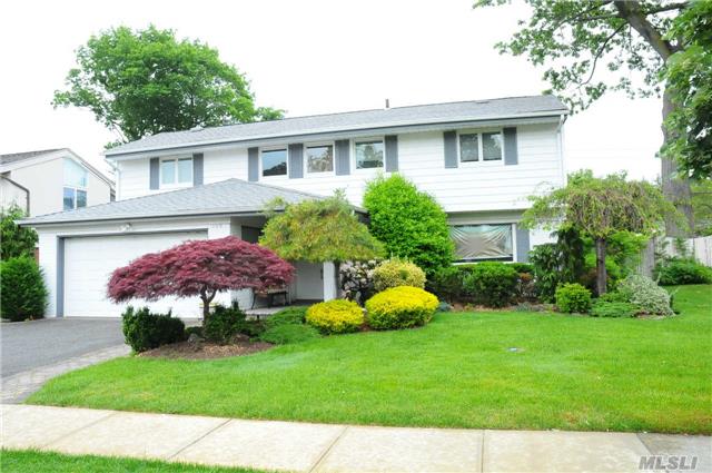 103 Grace St, Plainview, NY 11803 photo 1