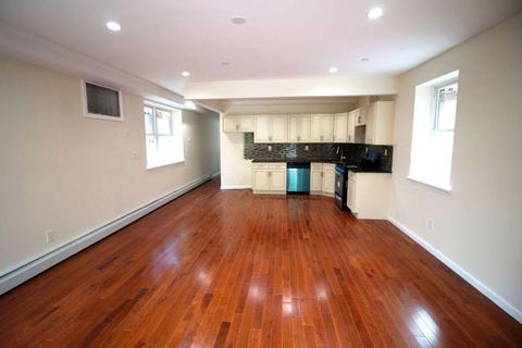 3951 Hill Ave, Bronx, NY 10466 photo 1