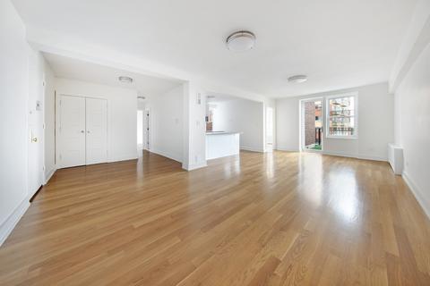 136-04 Cherry Ave #2F, Flushing, NY 11355 photo 1