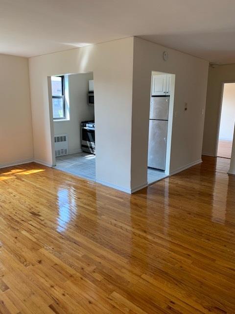 285 E 35th St #7F, Brooklyn, NY 11203 photo 1