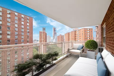 80 La Salle St #16-A, New York, NY 10027