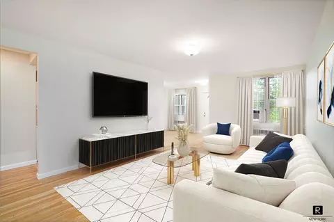 25-45 72nd St, New York City, NY 11370