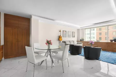 475 Park Ave #10B, New York, NY 10022