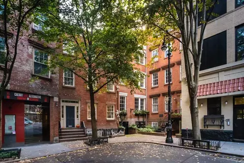 46 Commerce St #5, New York, NY 10014