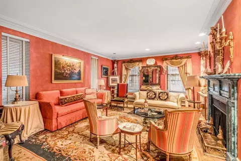 166 E 78th St #2B, New York, NY 10075