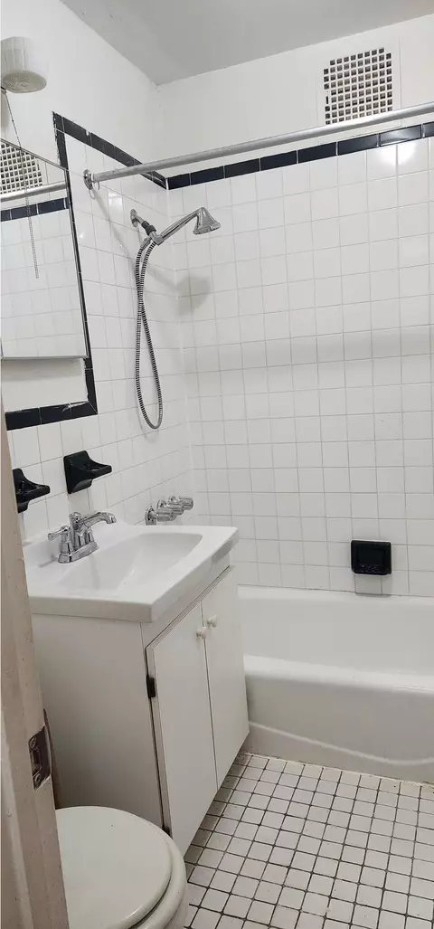 767 Eastern Pkwy #1B, Brooklyn, NY 11213 photo 5
