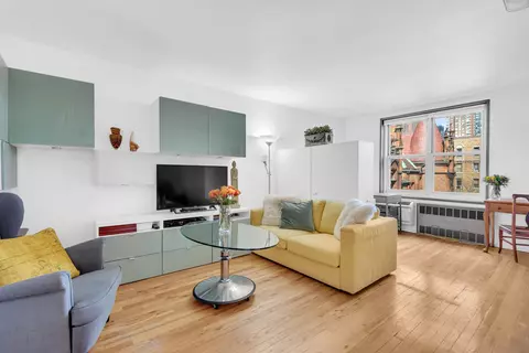 309 E 87th St #5-L, New York, NY 10128