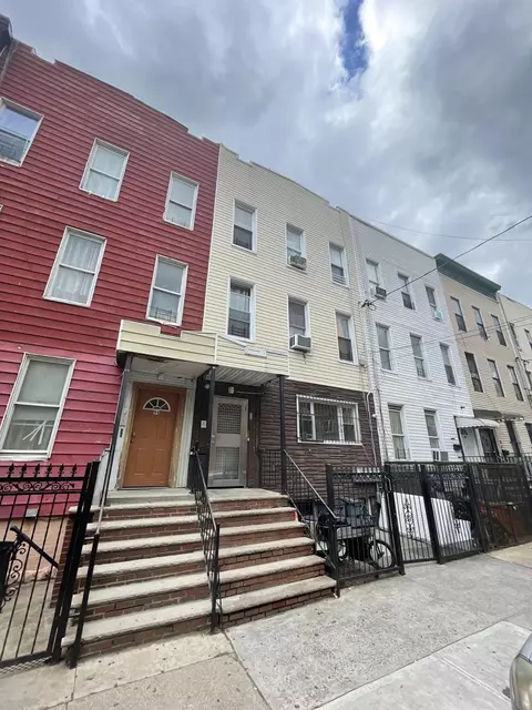 92 Fountain Ave, Brooklyn, NY 11208