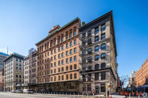 169 Hudson St #1-D, New York, NY 10013