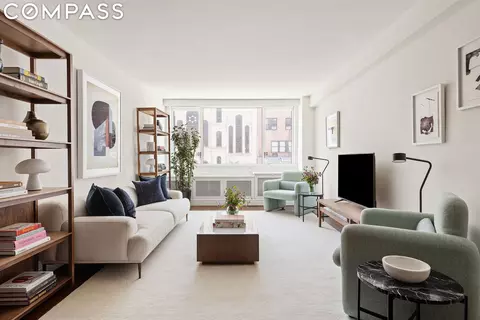 333 E 14th St #2K, New York, NY 10003