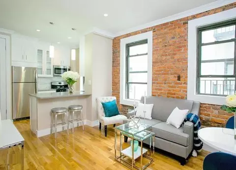 21-48 35th St #4-B, New York City, NY 11105