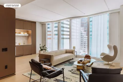 100 E 53rd St #14B, New York, NY 10022