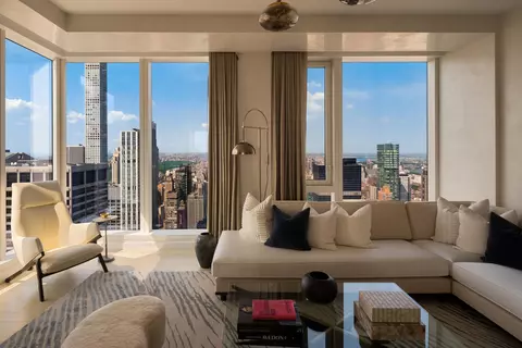 138 E 50th St #64, New York, NY 10022