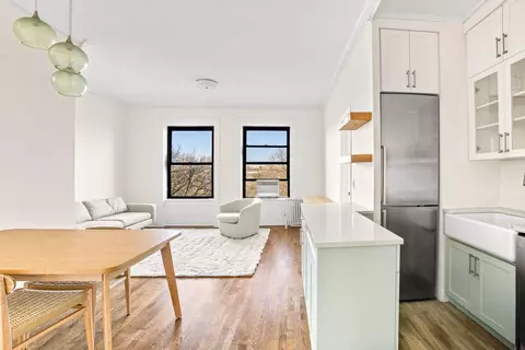 224 Riverside Dr #5D, New York, NY 10025