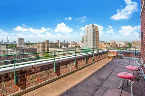 130 Lenox Ave #907, New York, NY 10026