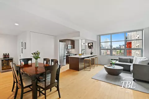 5-09 48th Ave #5-M, New York City, NY 11101