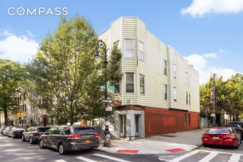 221 Nassau Ave, Brooklyn, NY 11222