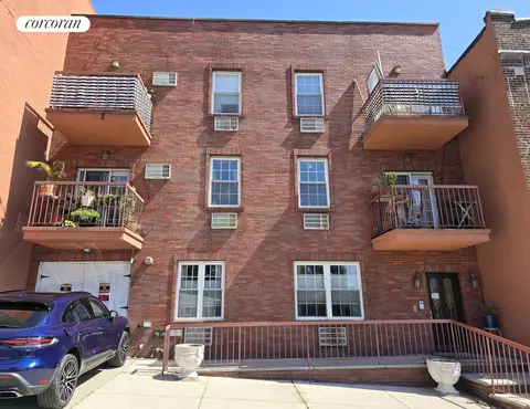 563 20th St, Brooklyn, NY 11218 photo 1