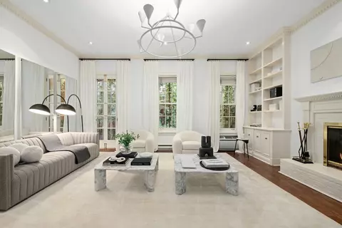 315 E 52nd St #PARLOR, New York, NY 10022